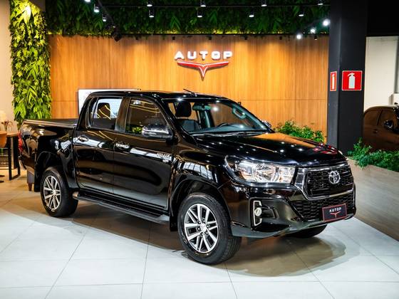 TOYOTA HILUX 2.7 SRV 4X4 CD 16V FLEX 4P AUTOMÁTICO TOYOTA HILUX 2.7 SRV 4X4 CD 16V FLEX 4P AUTOMÁTICO